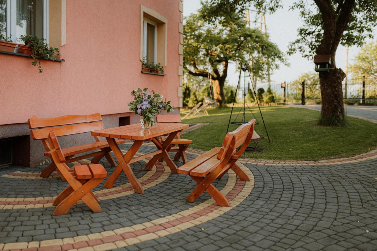 Willa Dom pod Jabłoniami Lukowica Zewnętrze zdjęcie